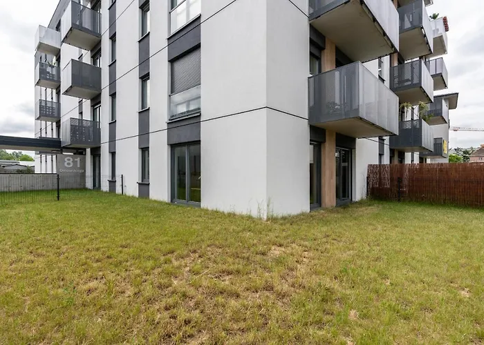 With Garden Dmowskiego 81 By Renters * פוזנן