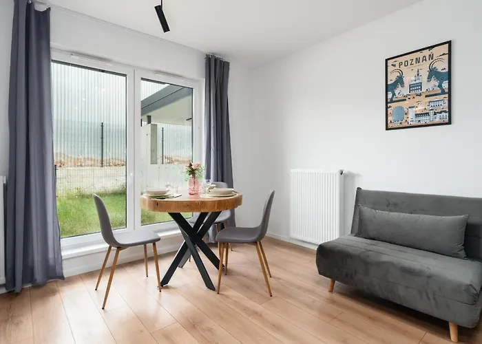 Appartement With Garden Dmowskiego 81 By Renters *